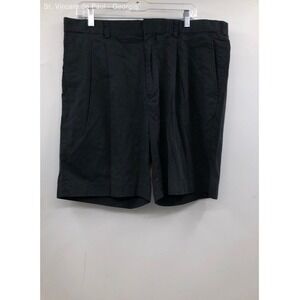 Men's Oxford Golf Black Straight Leg Chino Shorts - Size 38